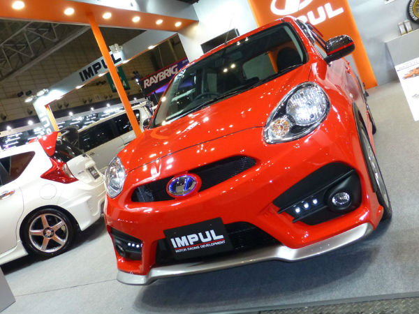 ഹെഡ്‌ലാമ്പ്