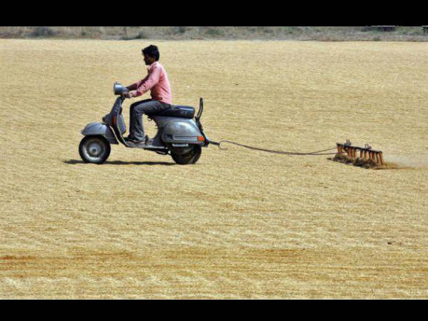 എന്തൊക്കെ കാണണം!