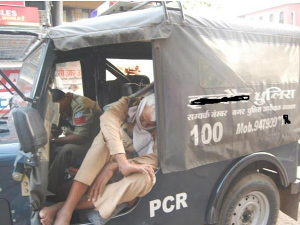 തലേന്നടിച്ചതിന്റെ കെട്ട് വിട്ടിട്ടില്ല