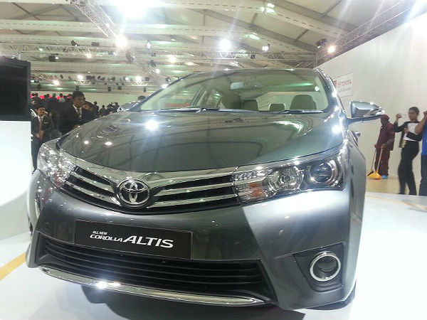 ടൊയോട്ട കൊറോള ആള്‍ടിസ് ലോഞ്ച് മെയ് 27ന്