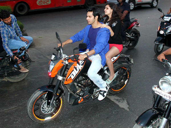 ഏക്താ കപൂറിന്റെ ബൈക്ക് കന്യകാത്വം നഷ്ടമായി