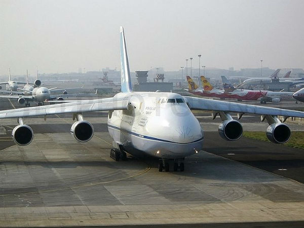 വിഖ്യാതമായ കാർഗോ വിമാനങ്ങൾ (ആന്റനോവ് എഎൻ 124)