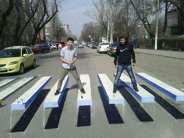 ഫെരാരിയെ ലംബോര്‍ഗിനിയുടെ അടുത്തു കിട്ടിയപ്പോള്‍