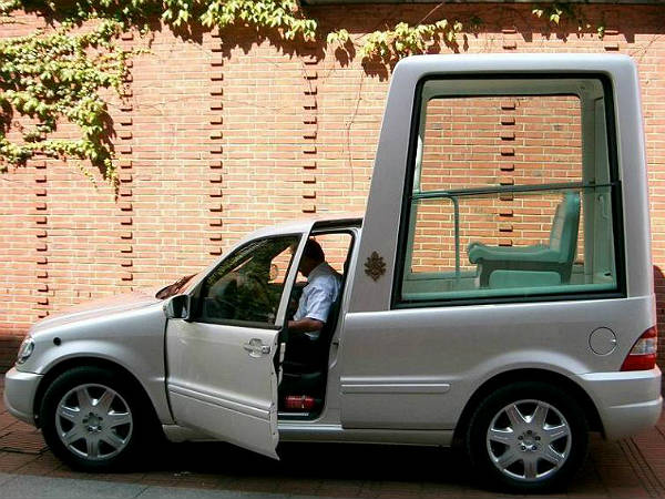 പണം കൊണ്ട് പടച്ചട്ടയണിഞ്ഞ പത്ത് കാറുകള്‍