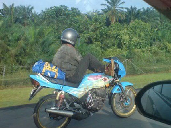 അടുത്ത നിമിഷത്തിനൊരു അന്ത്യകൂദാശ