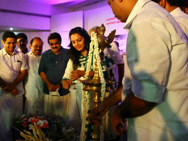 കൊച്ചി കൊച്ചിയാണെങ്കിൽ ഷി ടാക്സി വിജയിക്കും!