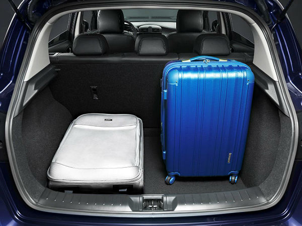 നിസ്സാന്‍ പള്‍സര്‍ ഹാച്ച്ബാക്ക് ലോഞ്ച് ചെയ്തു