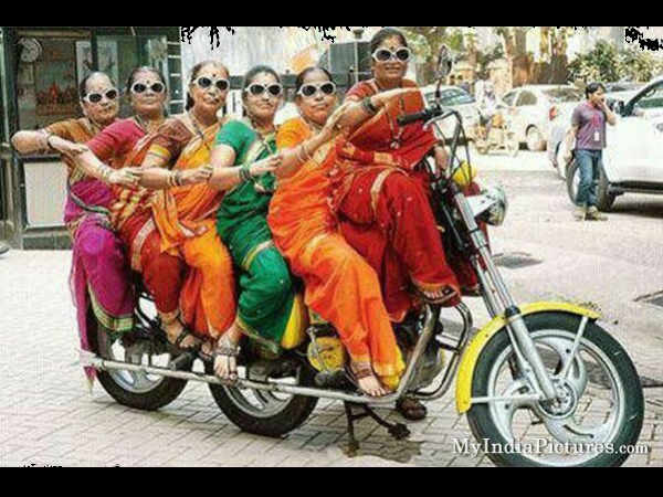 പതിനാറു വയതിനിലേ...