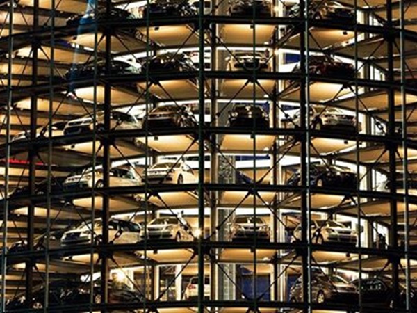 വിചിത്രസുന്ദരം ഈ ലോകം!!