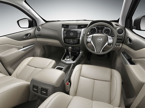 നിസ്സാന്‍ നവാറയുടെ പുതിയ ചിത്രങ്ങളും വീഡിയോയും