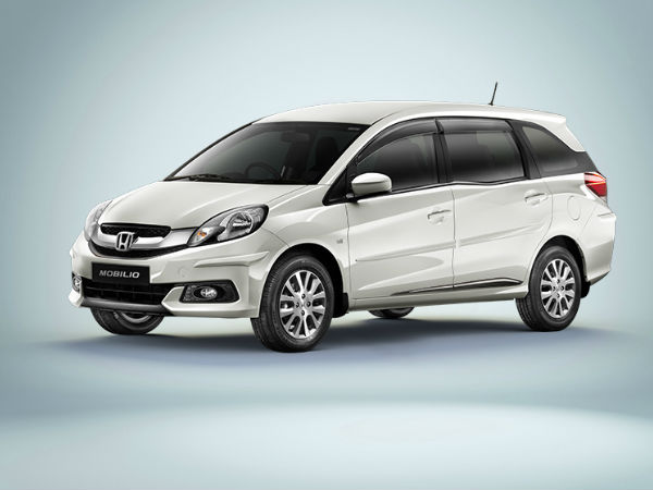 മൊബിലിയോ മാള്‍ പ്രദര്‍ശനം; പുതിയ ചിത്രങ്ങള്‍