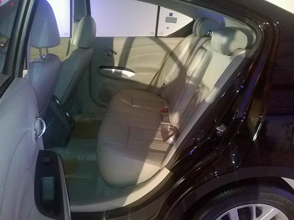 പുതിയ നിസ്സാന്‍ സണ്ണി 6.99 ലക്ഷത്തിന് ലോഞ്ച് ചെയ്തു