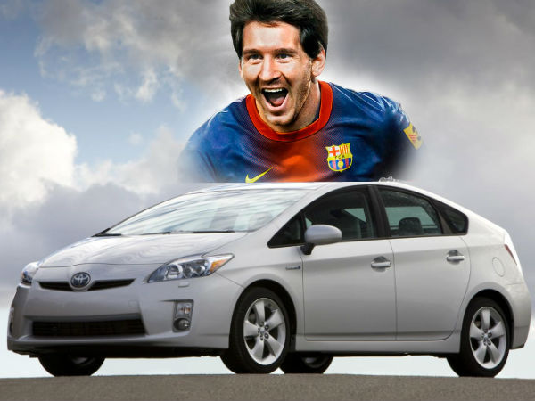 മെസ്സിയുടെ ടൊയോട്ട പ്രയസ്