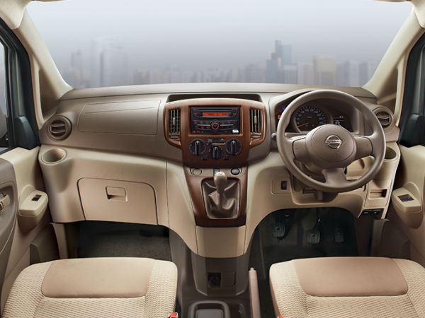 നിസ്സാന്‍ ഇവാലിയയുടെ പുതുക്കിയ രൂപം