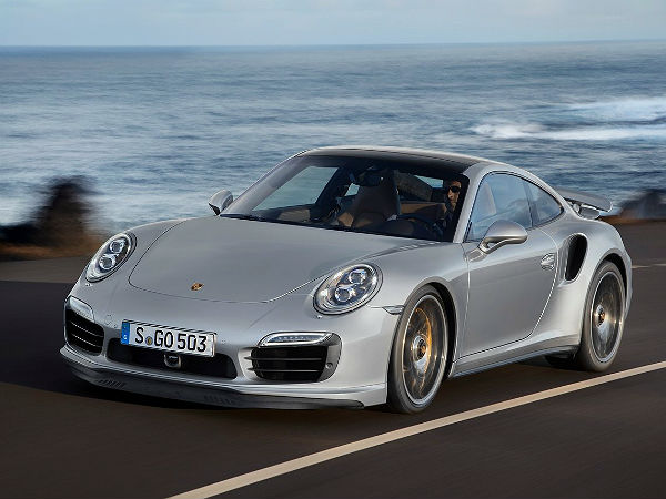 07. പോഷെ 911 ടര്‍ബോ എസ് (Porsche 911 Turbo S)