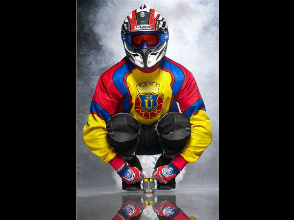 ലോകത്തിലെ ഏറ്റവും ചെറിയ ബൈക്കുമായി ടോം