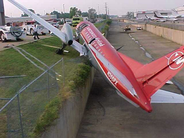 മറ്റുള്ളവരെ ചിരിപ്പിക്കുന്ന മസിലു പിടിത്തക്കാര്‍