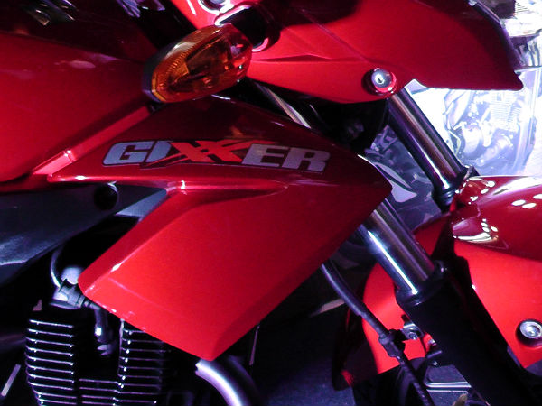 സുസൂക്കി ജിക്‌സര്‍: അറിയേണ്ടതെല്ലാം