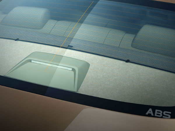 മാരുതി സുസൂക്കി സിയാസ് ചിത്രങ്ങളിലൂടെ