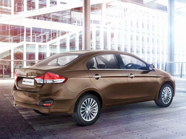 മാരുതി സുസൂക്കി സിയാസ് ചിത്രങ്ങളിലൂടെ