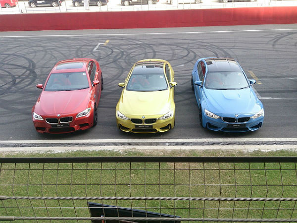 ബിഎംഡബ്ല്യു എം3, എം4 ഫീച്ചറുകള്‍