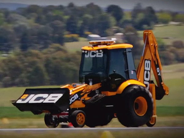 ജെസിബി ജിടി: ലോകത്തിലെ ഏറ്റവും വേഗതയേറിയ ഡിഗ്ഗര്‍
