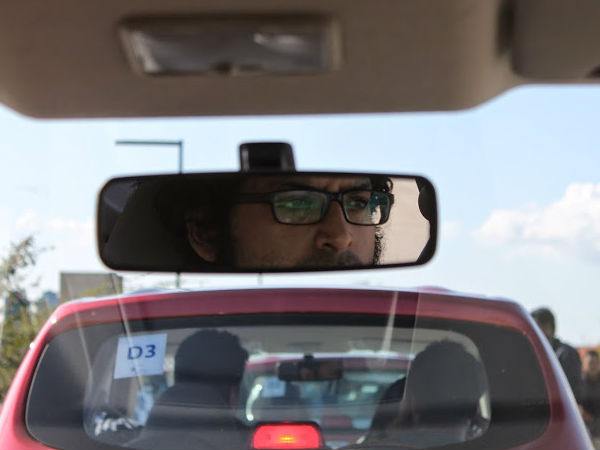 റിയര്‍വ്യൂ മിററുകള്‍