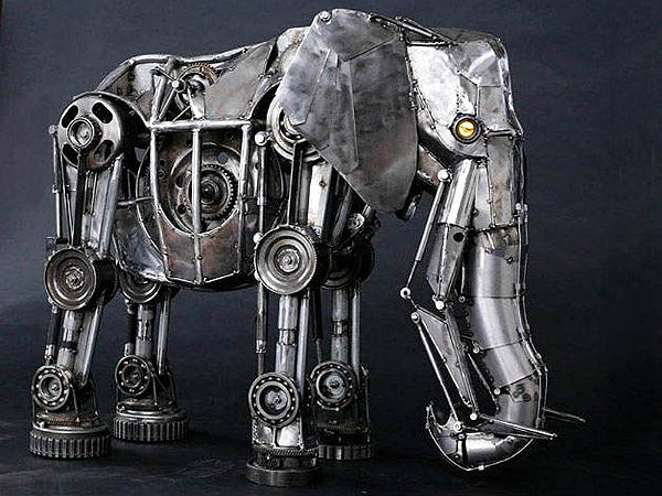 കാർ പാർട്സുകൾ കൊണ്ടു നിർമിച്ച ശിൽപങ്ങൾ