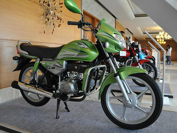 04. ഹീറോ എച്ച്എഫ് ഡീലക്‌സ്