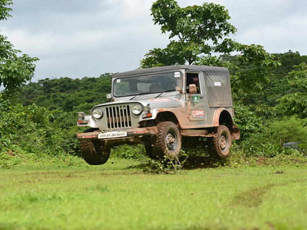 മഹീന്ദ്ര താര്‍ എന്‍ജിന്‍