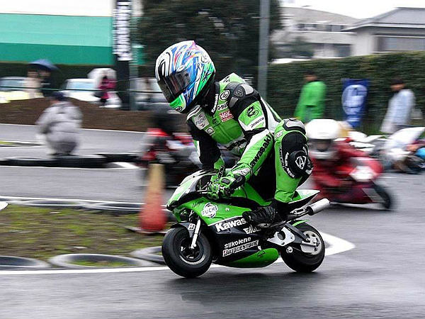 16. പോക്കറ്റ് ബൈക്ക് റേസിങ്