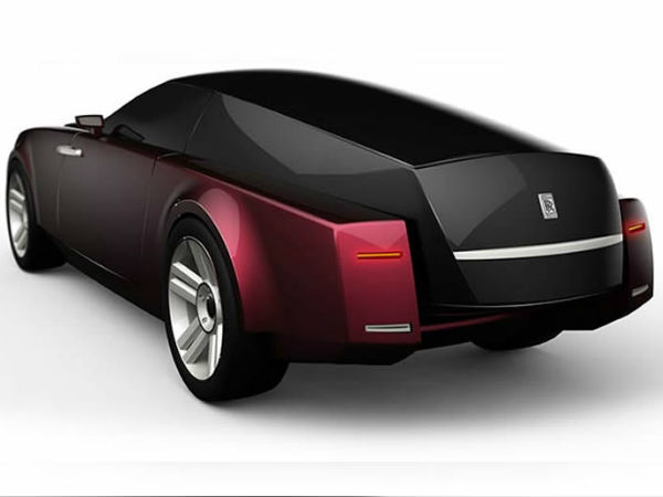 പട്ടികള്‍ക്കായി ഒരു റോള്‍സ് റോയ്‌സ് കാര്‍