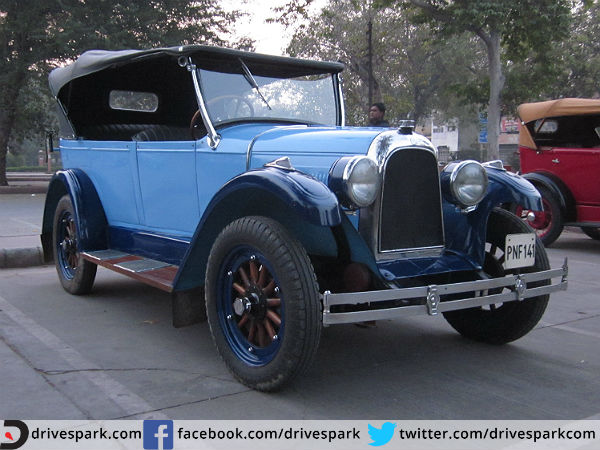 വിന്റേജ് കാര്‍ റാലി: ചരിത്രം വീട്ടുപടിക്കലെത്തുമ്പോള്‍