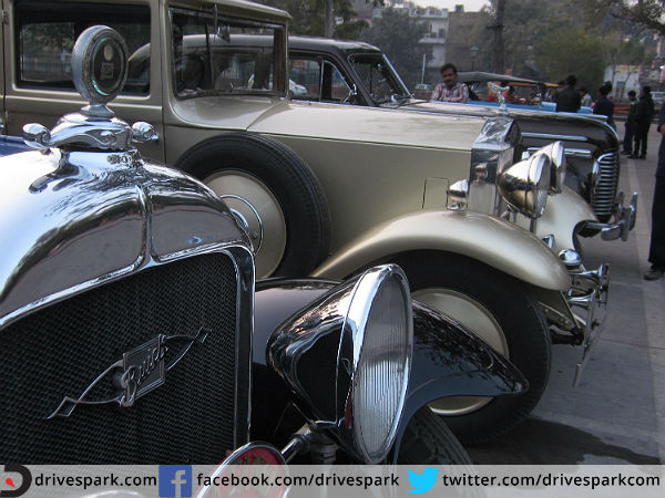 വിന്റേജ് കാര്‍ റാലി: ചരിത്രം വീട്ടുപടിക്കലെത്തുമ്പോള്‍