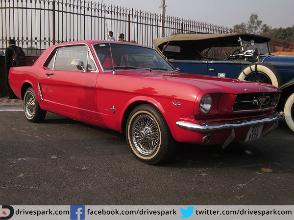 വിന്റേജ് കാര്‍ റാലി: ചരിത്രം വീട്ടുപടിക്കലെത്തുമ്പോള്‍