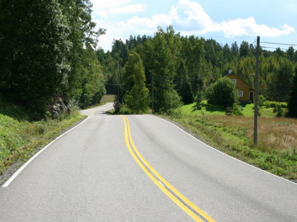 അമിതവേഗതയില്‍ കാറോടിച്ച കോടീശ്വരന് 51 ലക്ഷം പിഴ