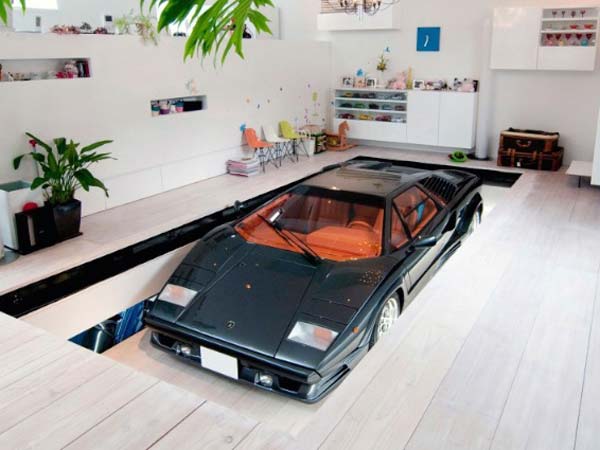 ക്രെ ഹൗസ്