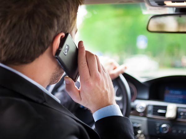 03. മൊബൈല്‍ ഫോണ്‍