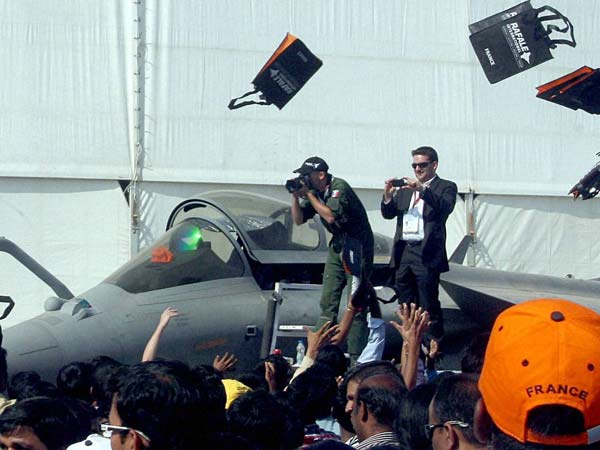 മോഡിയുടെ റാഫേല്‍ വിമാനത്തെക്കുറിച്ച് അറിയേണ്ടതെല്ലാം