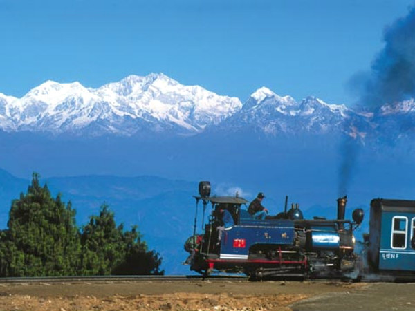 43. ആദ്യത്തെ റെയില്‍വേ കടല്‍പാലം