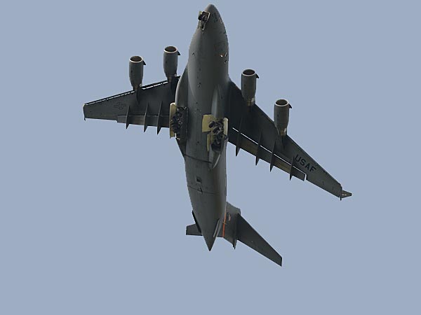 നേപ്പാള്‍ രക്ഷാപ്രവര്‍ത്തനം: വ്യോമസേന പുതിയ വിമാനം വാങ്ങുന്നു!