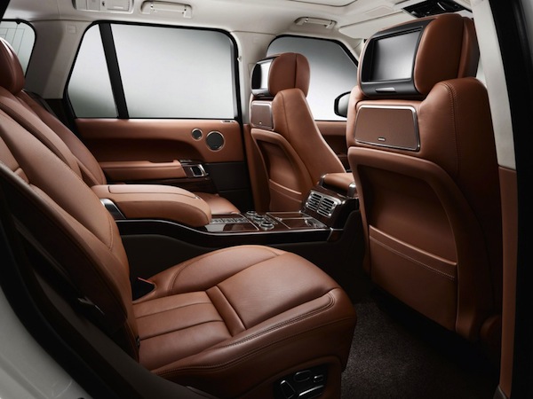 റെയ്ഞ്ച് റോവര്‍ ഇവോക്ക് ബ്ലാക്ക് 3.38 കോടി രൂപയ്ക്ക് വിപണിയില്‍