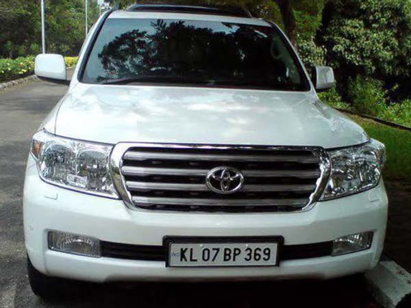 ടൊയോട്ട ലാന്‍ഡ് ക്രൂയിസര്‍