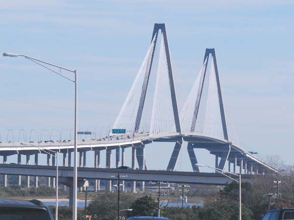 08. കൂപ്പര്‍ റിവര്‍ പാലം