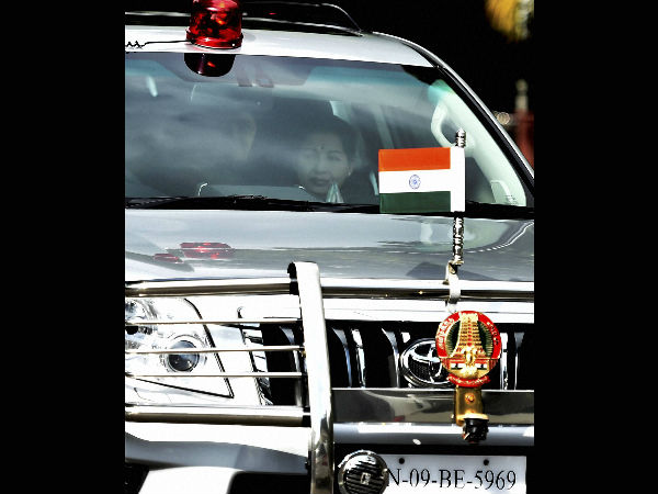 ജയലളിതയുടെ അത്യാഡംബര സ്പോർട് യൂട്ടിലിറ്റി