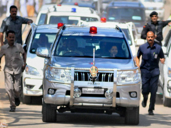 ജയലളിതയുടെ അത്യാഡംബര സ്പോർട് യൂട്ടിലിറ്റി