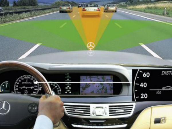 'അപകടം കുറയ്ക്കാന്‍ ഓട്ടോ എമര്‍ജന്‍സി ബ്രേക്കിങ് നിര്‍ബന്ധമാക്കണം'