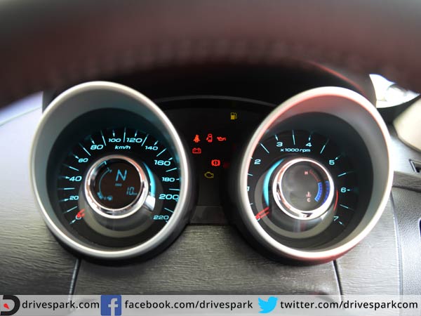 മഹീന്ദ്ര എക്‌സ്‌യുവി 500 ബങ്കളുരുവിലെത്തി