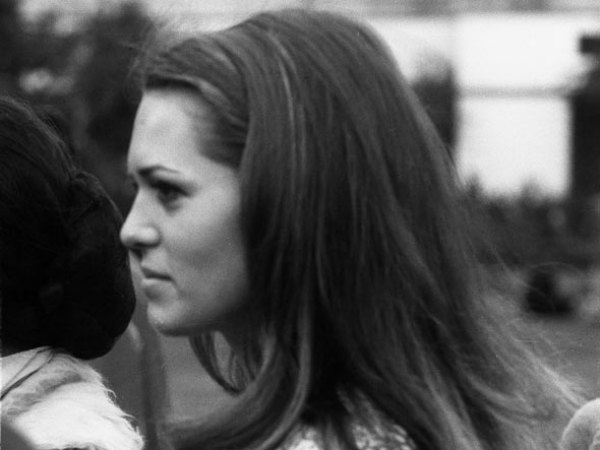 മാരുതിയുടെ കഥ (ഒരു ഗോസ്സിപ്പ്)