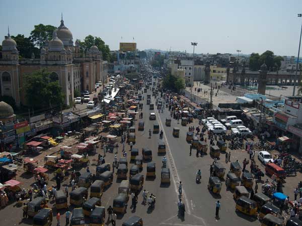 എങ്കിലും മുമ്പില്‍ത്തന്നെ!